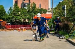 -激烈比拼，场场都在创造奇迹！的简单介绍