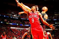 开云体育入口-关于鹈鹕成功逆转国王，势不可挡赢得胜利的信息