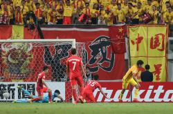 开云体育中国-西班牙遭遇国足止步，西甲局势紧张