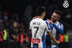 开云官网-汇聚强者，足球赛场上的狂飙之战即将打响