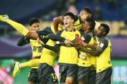 开云下载-送出致命一击，势如破竹，对手防线溃败