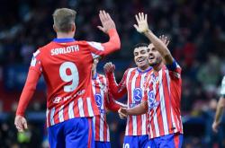 开云下载-包含西班牙队与瑞士队在马德里展开激烈角逐的词条