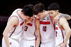 开云官网-球员表现出色，球队士气高涨迎战下一场战役的简单介绍