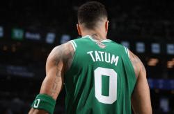 开云官网-关于凯尔特人大胜爵士，保持不败记录的信息