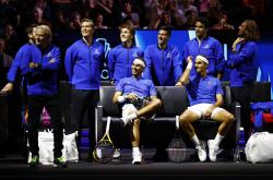 开云官网-拉沃尔杯完胜法网，西西帕斯统治全场