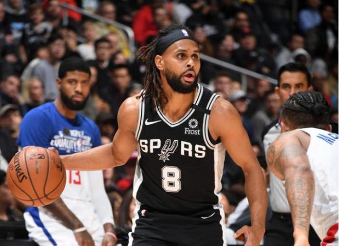 国王翻盘马刺，乔治带队取胜