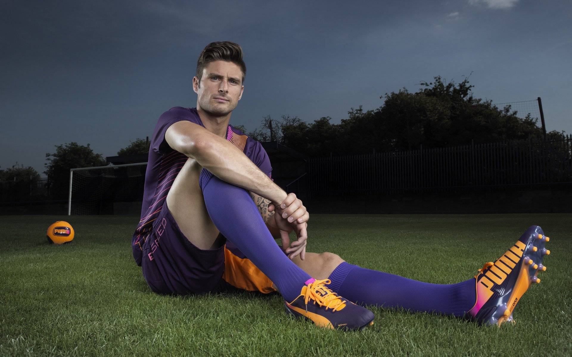 洪都拉斯狂暴火力压制尼斯，阿克统治级数据铸就辉煌胜利