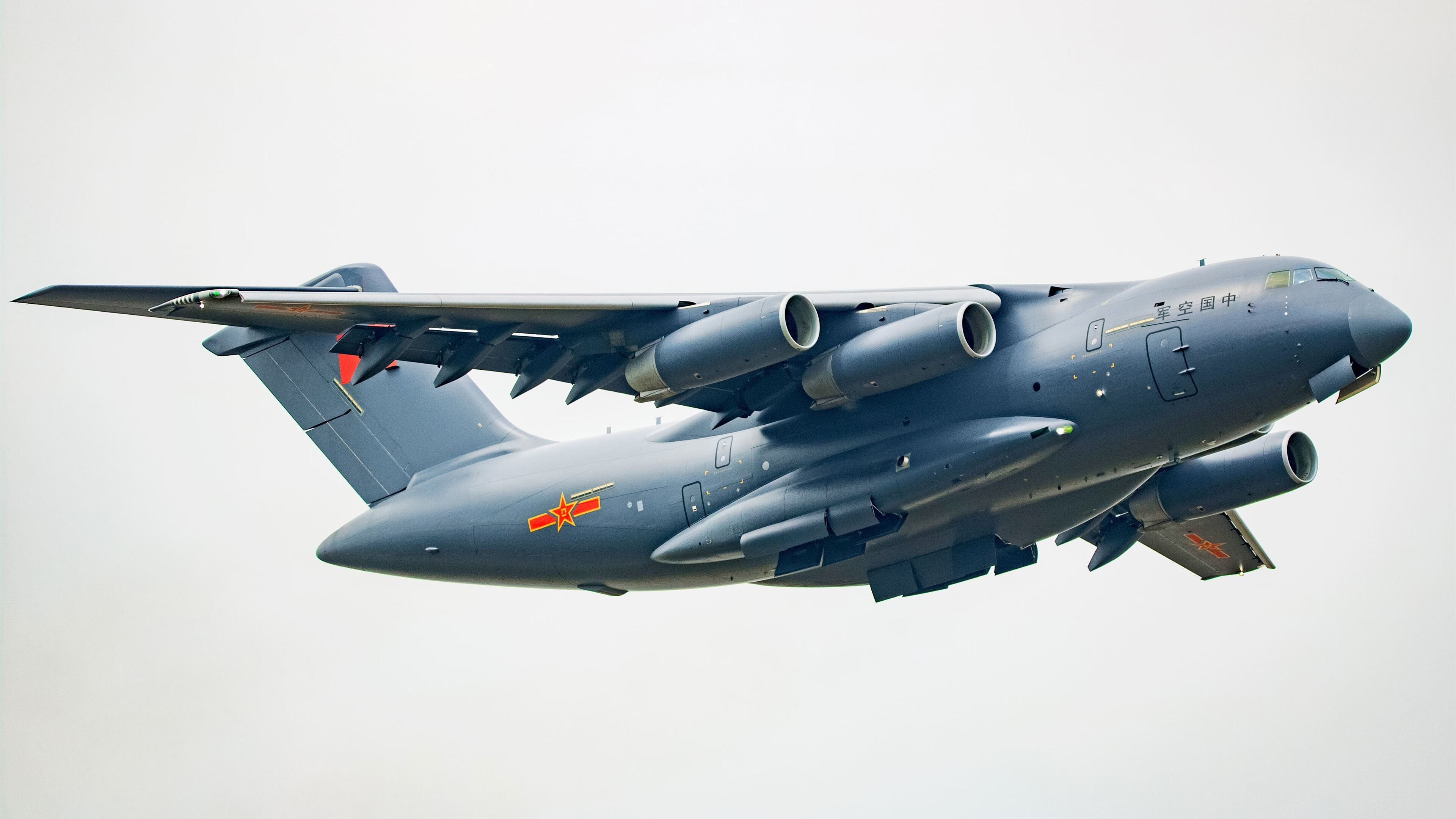 神话之夜！阿拉巴重炮任意球破门，巴西补时绝杀英格兰